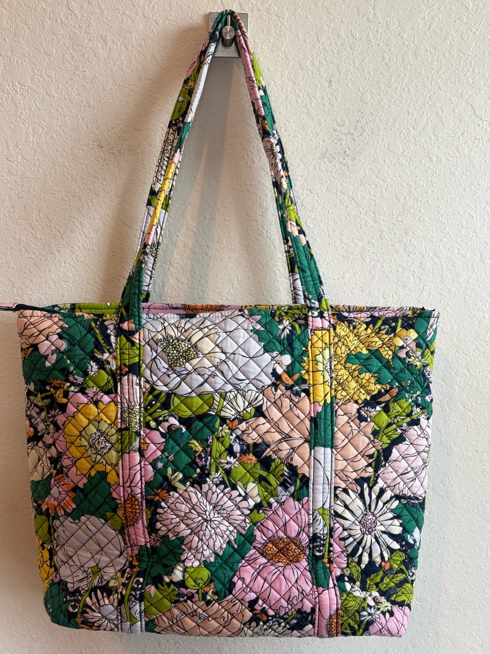 Vera Bradley Large Quilted Tote in Bloom Bloom Green - Picture 3 of 9